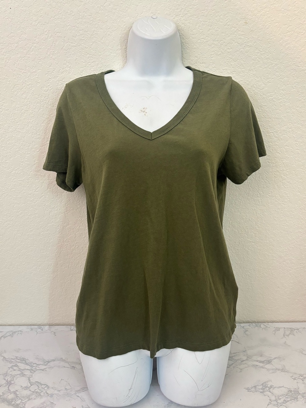Womens Old Navy Short Sleeve V-Neck Everywhere T-Shirt Sz S Tee Green Top